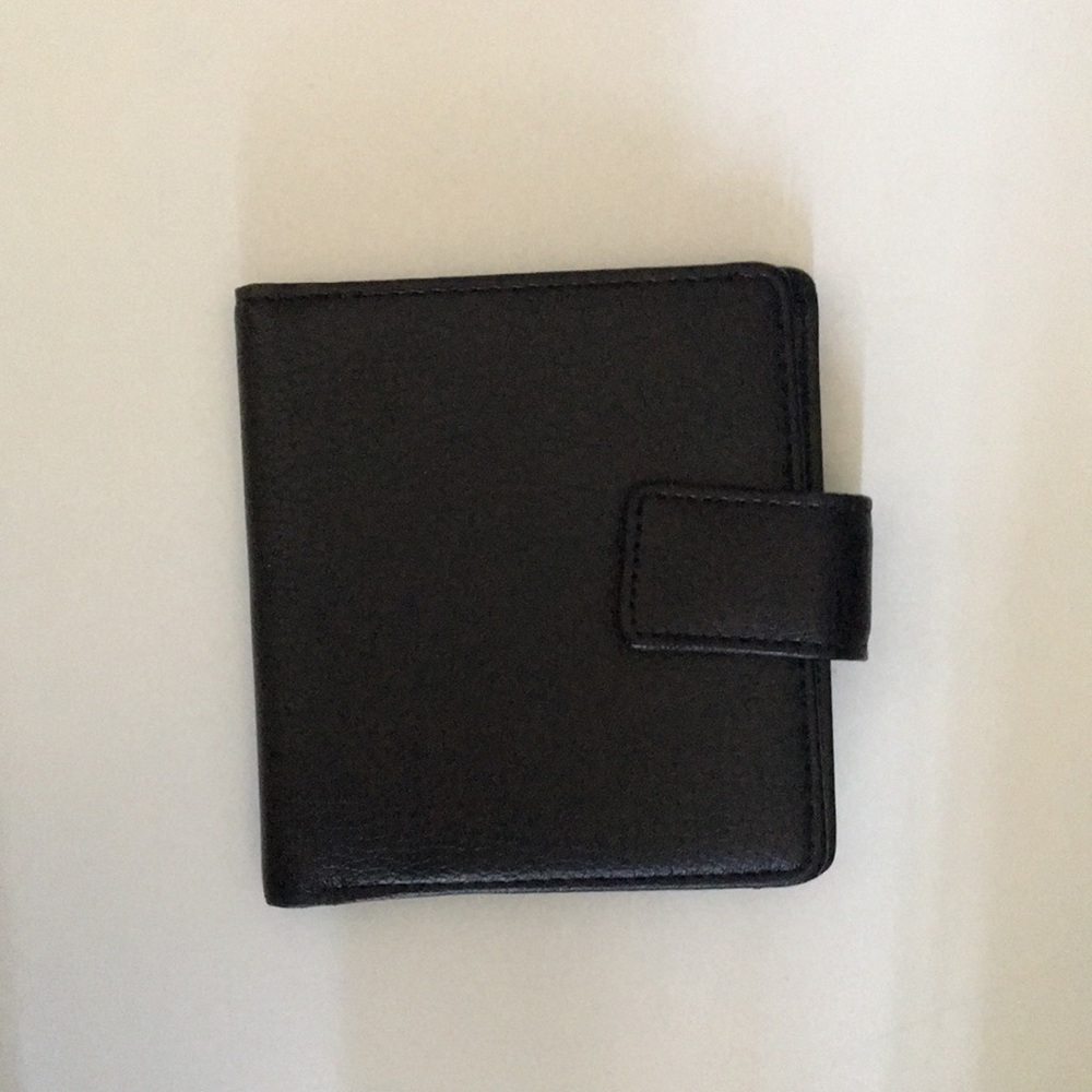 Black wallet